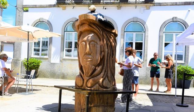 Valença: António Nunes cria escultura alusiva aos Caminhos de Santiago